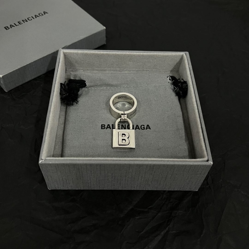 Ba1en*iaga rings
